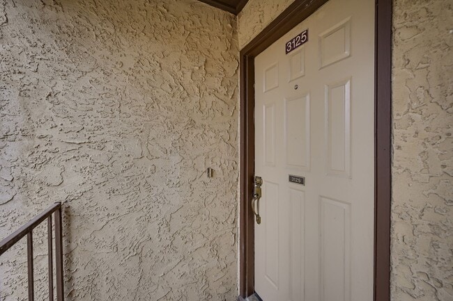 Building Photo - North Arlington Condo - 5 minutes to AT&T Stadium and Globe Life Field!