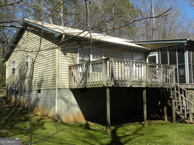 Primary Photo - 101 Joy Ln