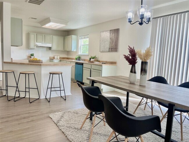 Building Photo - 600 Sheep Trail Dr