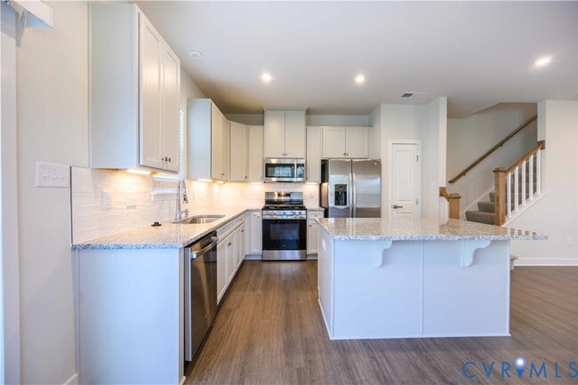 Building Photo - 10660 Wrexham Townes Vw