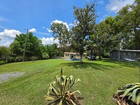 Building Photo - 5415 SE 110th Pl