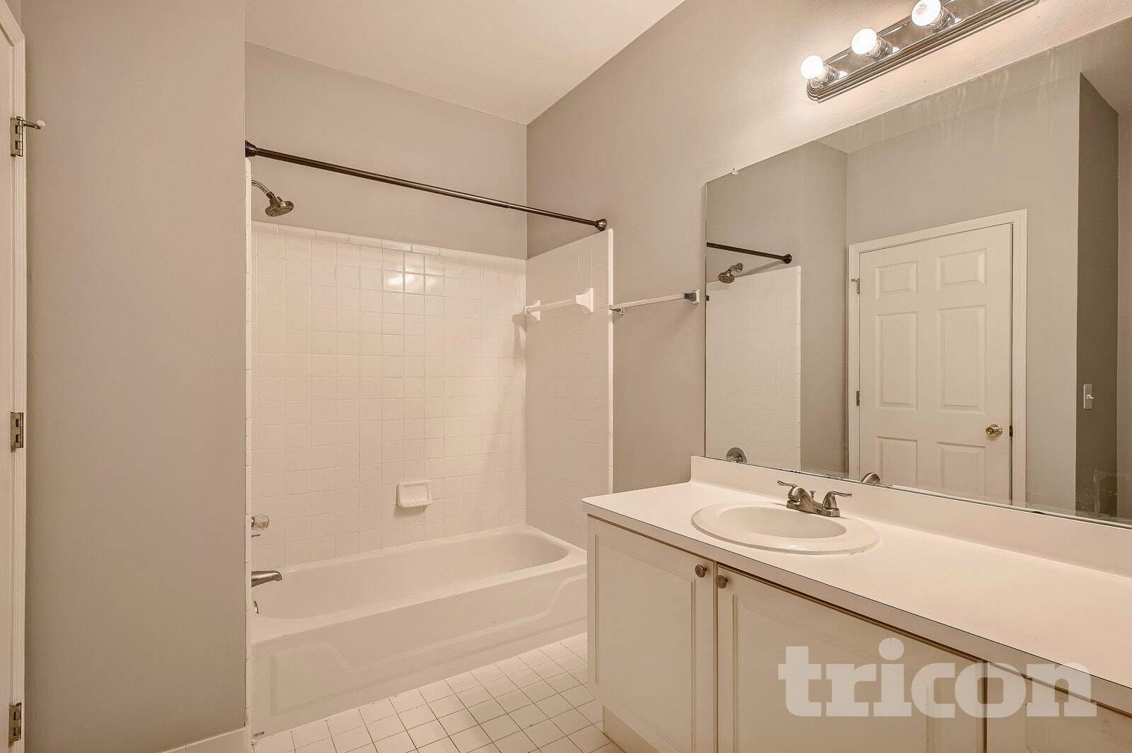 Building Photo - 9235 Raleigh Way