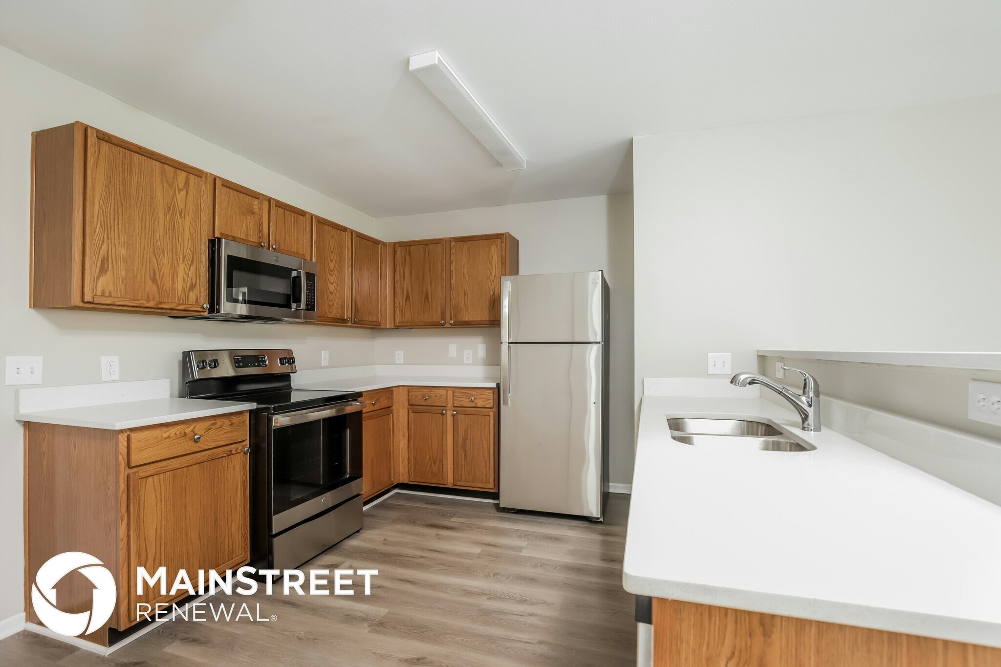 Building Photo - 729 Runningbrook Ln