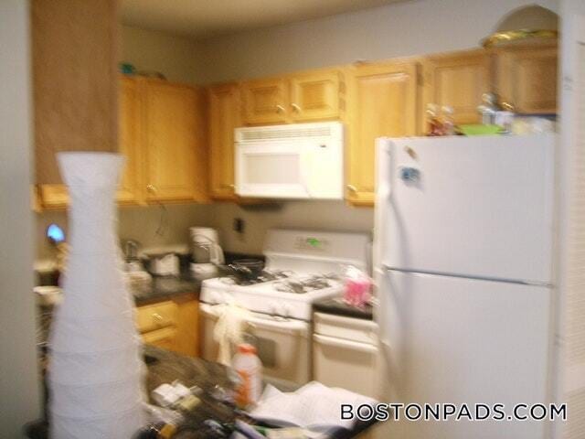 Building Photo - 90 Westland Ave