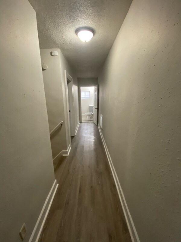 Building Photo - 2822 N Park Ave