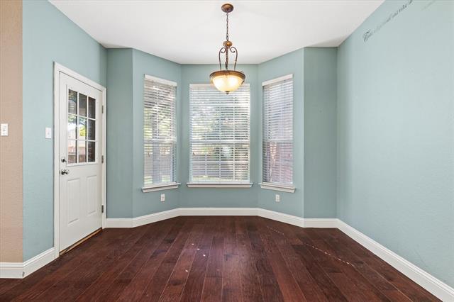 Building Photo - 3316 Shady Valley Rd