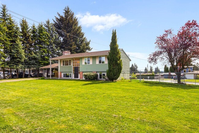 Building Photo - 16554 119th Ave SE