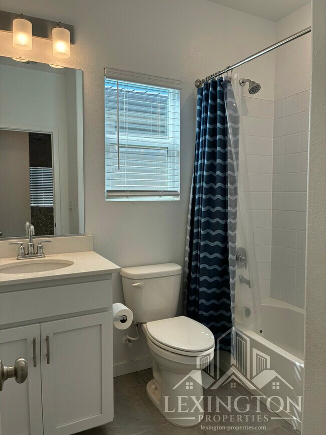 Building Photo - Beautiful Modern, 3BD/2.5BA Home in Rancho...