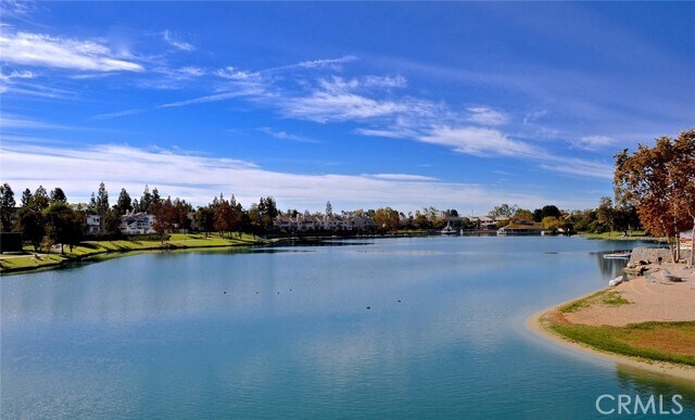 Building Photo - 53 Goldenrod