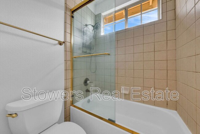 Building Photo - 6044 Claret Ct