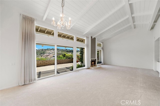 Building Photo - 3726 Blue Key
