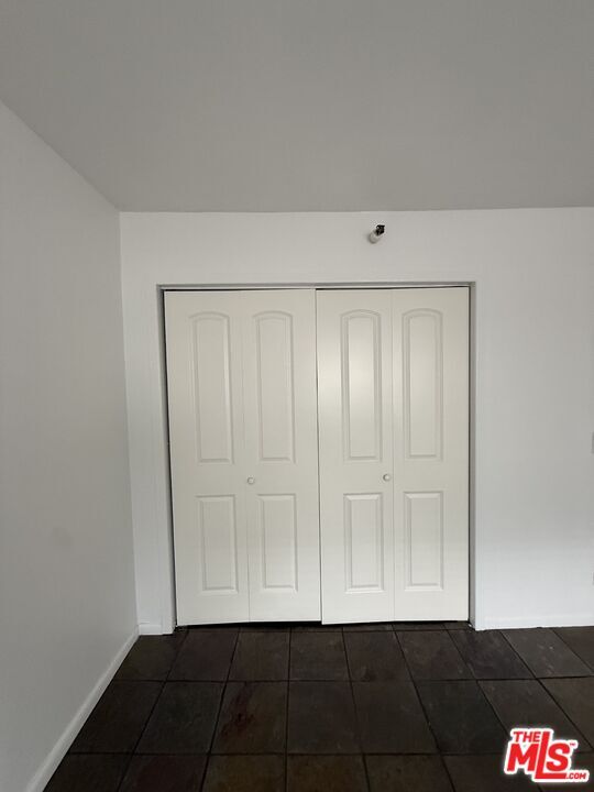 Building Photo - 1816 N Gramercy Pl