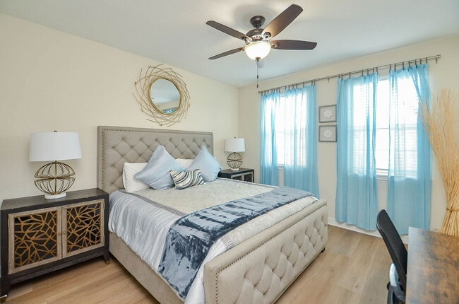 Building Photo - 18214 Lake Eagle Dr