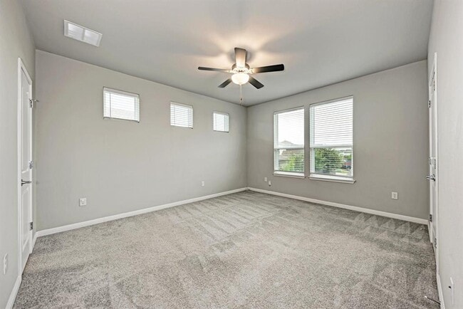 Building Photo - 5408 Baythorne Dr