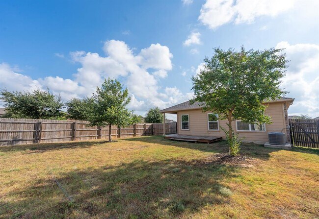 Building Photo - 1407 Brashear Ct