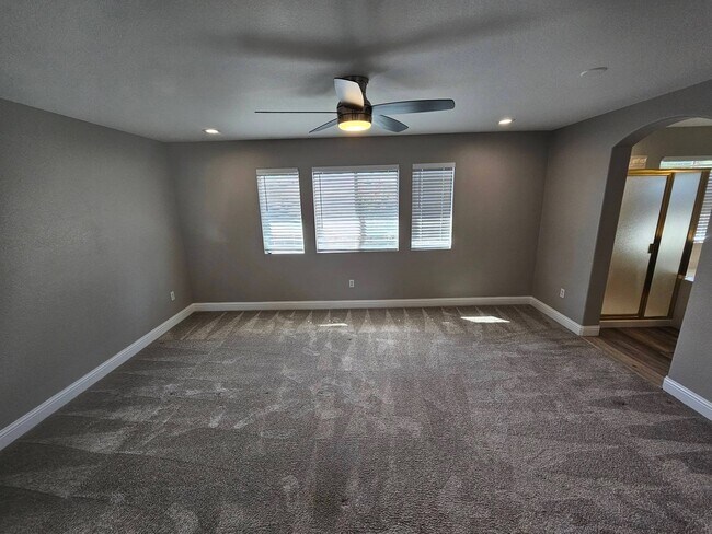 Building Photo - 3261 Foggy Bank Way