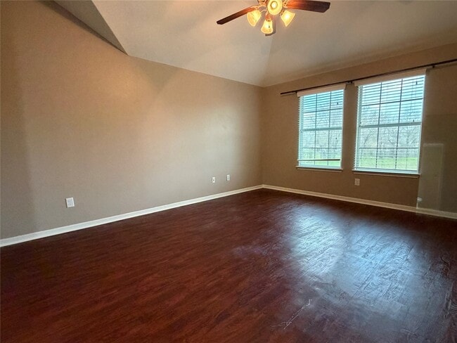 Building Photo - 9403 Sunflower Ridge Ln