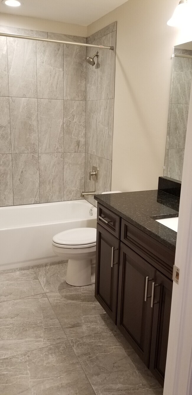 Building Photo - 1721 SW 33rd Terrace