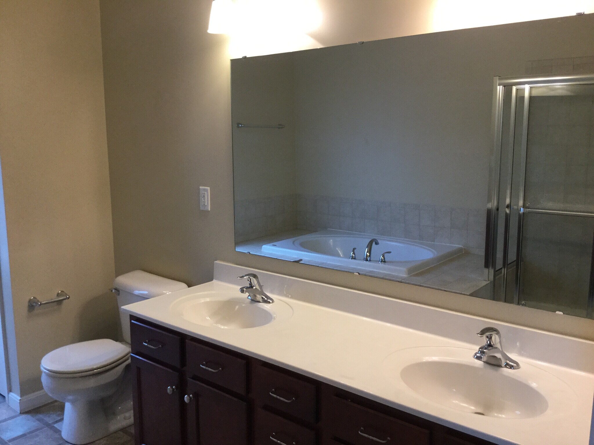Building Photo - 9868 Codyview Dr