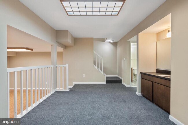 Building Photo - 2983 Borge St