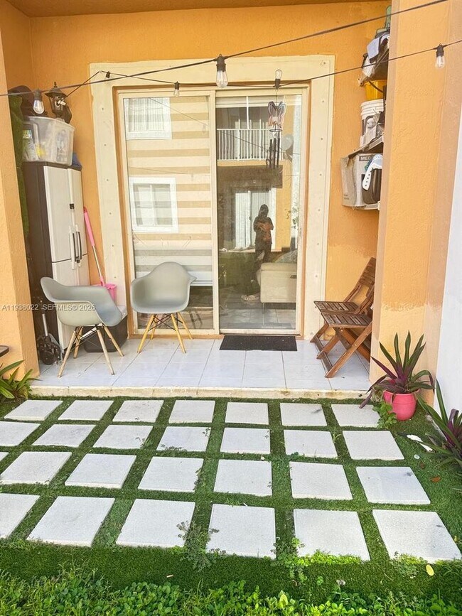 Building Photo - 7200 NW 177th St