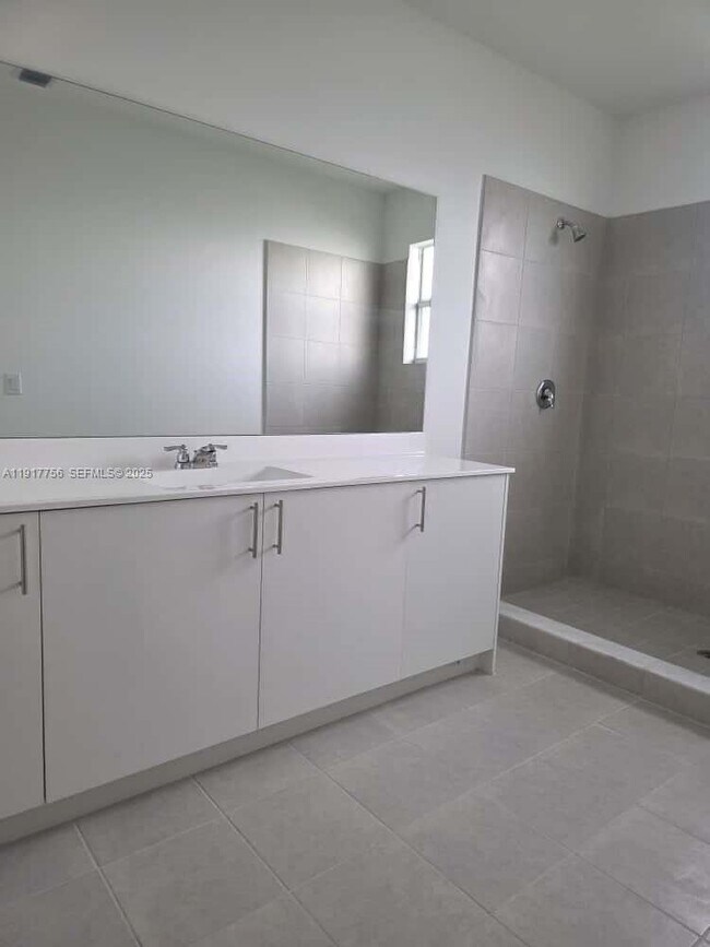 Building Photo - 17875 SW 359 Ter