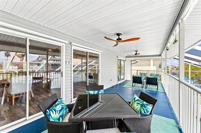 Building Photo - 4017 Triggerfish Dr