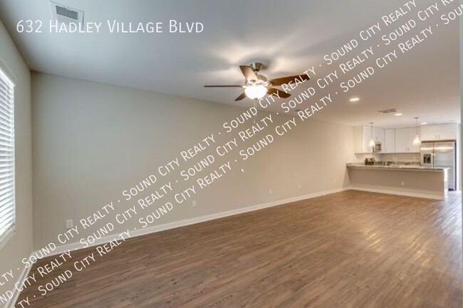 Building Photo - 632 Hadley Vlg Blvd