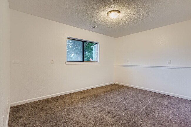 Building Photo - 4982 S Field Ct