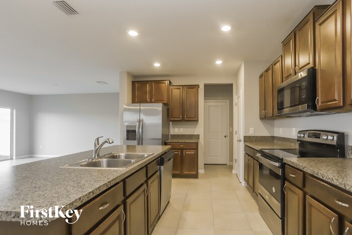 Building Photo - 1770 Broad Winged Hawk Dr
