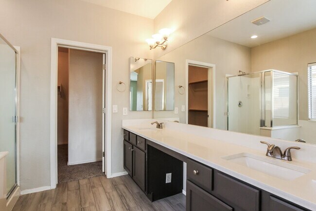 Building Photo - 13797 W Redfield Rd