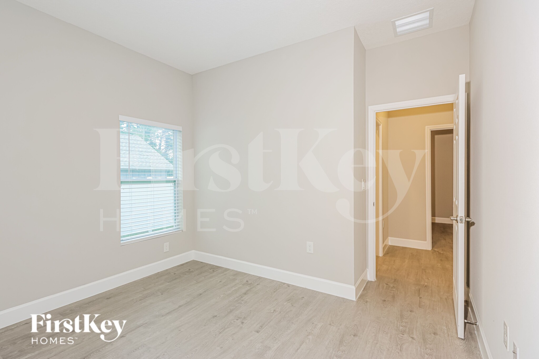 Building Photo - 717 Garvey Rd