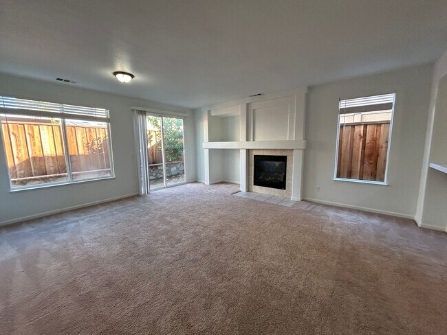 Building Photo - 5208 Harness Ct