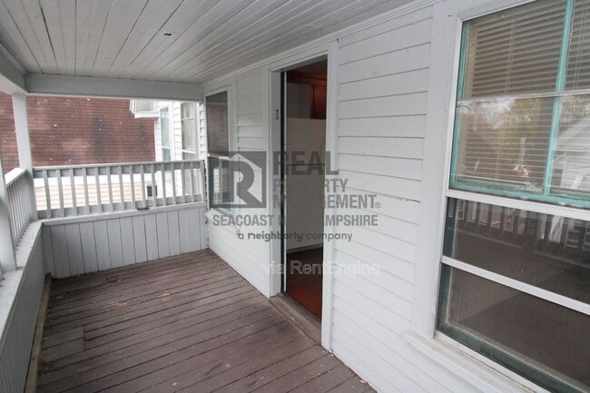 Building Photo - 6 Smith Ct