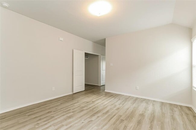 Building Photo - 25219 Sanitas Valley Dr