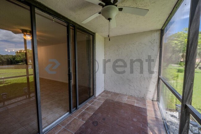 Building Photo - Unit C110