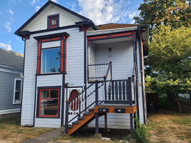 Building Photo - 269 C Street