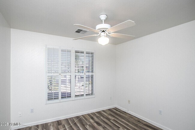 Building Photo - 7549 E Christmas Cholla Dr