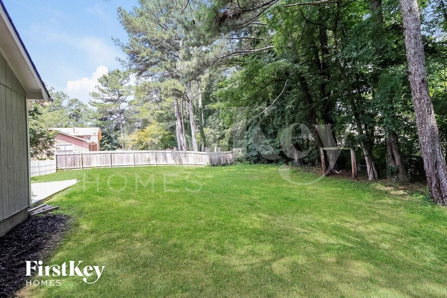 Building Photo - 3247 Palomino Dr