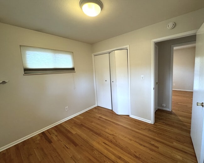 Building Photo - 3084 S Xanthia St