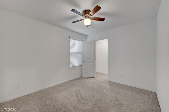 Building Photo - 8454 Vacarez Dr
