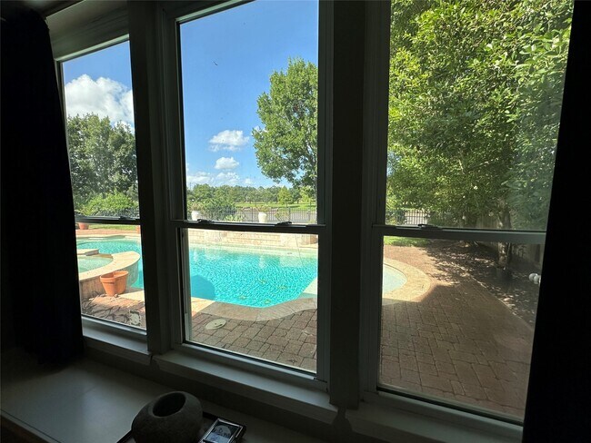 Building Photo - 4634 Grand Cayman Dr