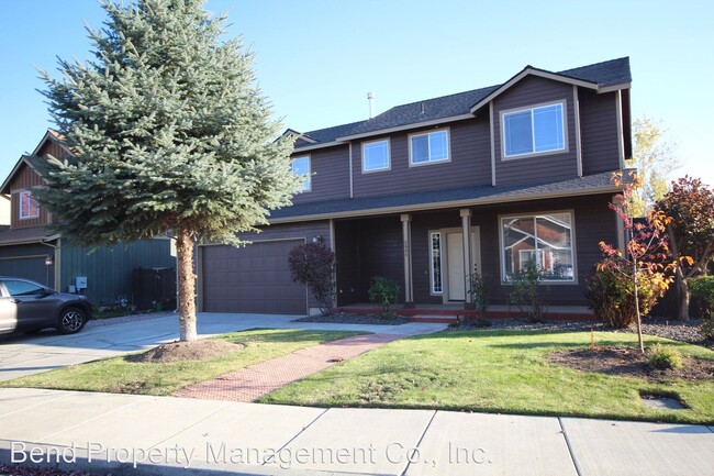 Building Photo - 4 br, 2.5 bath House - 2884 SW Obsidian Lane