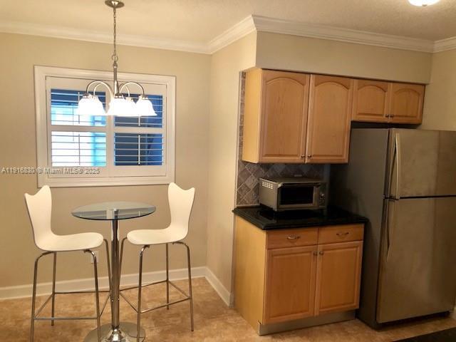 Building Photo - 216 SE 5th St