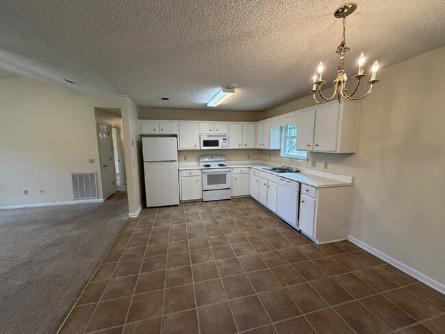 Building Photo - Home for Rent