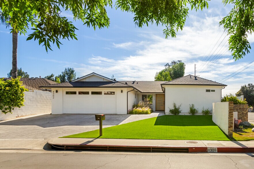 Front view of the house - 8300 Sedan Ave