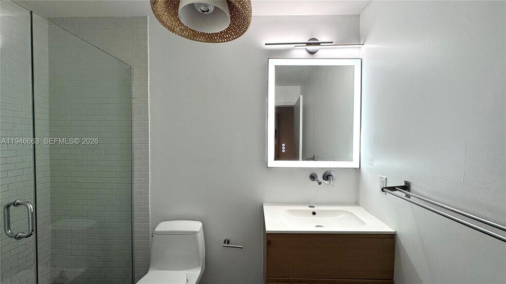 Building Photo - 1700 Meridian Ave