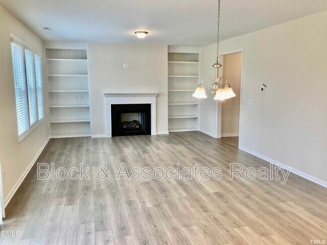 Building Photo - 22 Davinci Dr