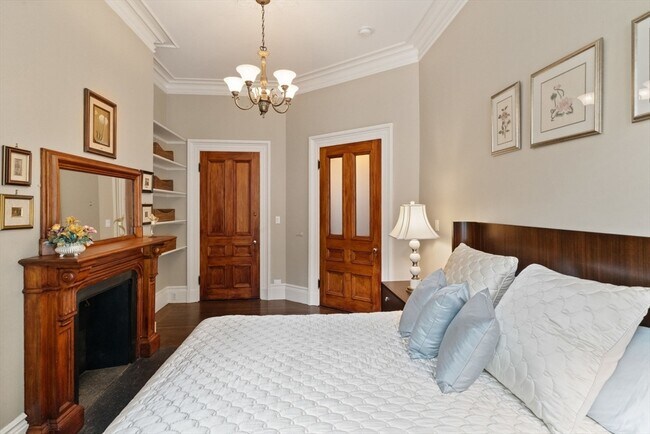 Building Photo - 128 Marlborough St