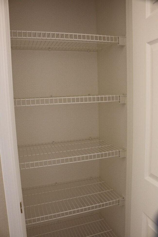 Building Photo - 20530 N Saratoga Way